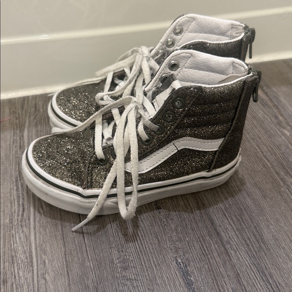 Kids Multi-Color Shoe Collection - Picture 5 of 7